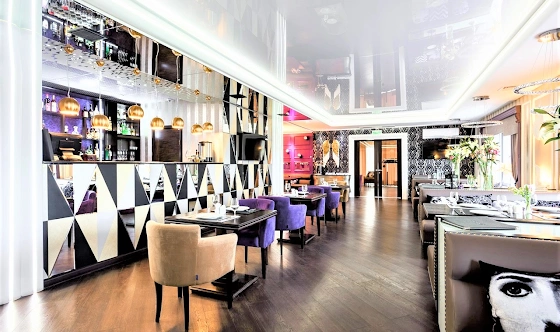 Фото №13 зала Зал ресторана Rossvik