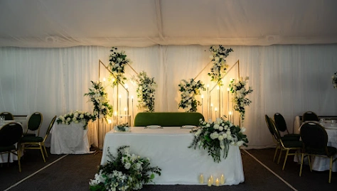 Фото №1 зала Зал "Лесной шатёр"