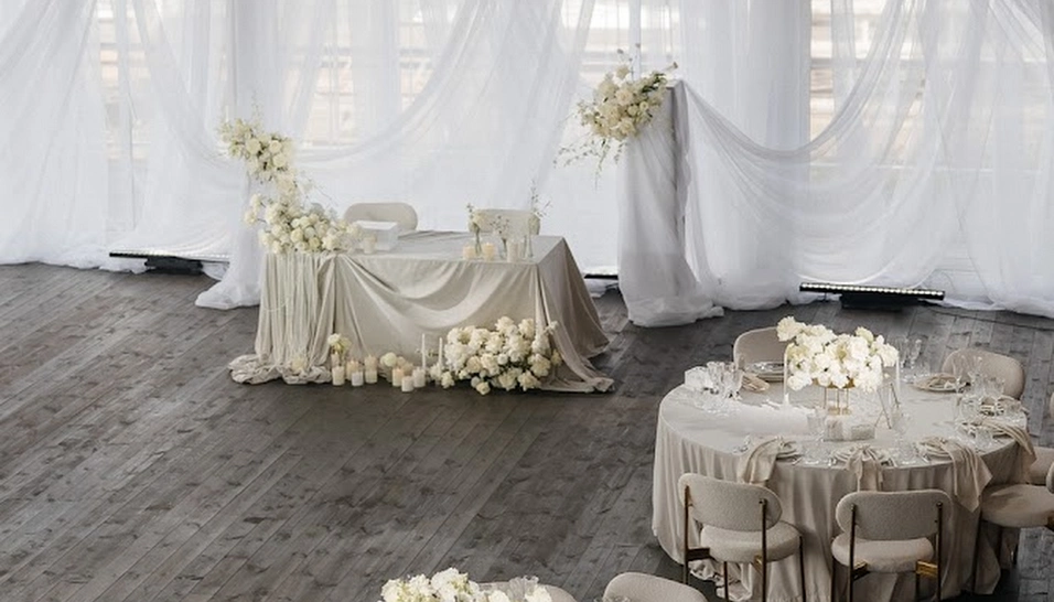 Фото №8 зала Стеклянная веранда