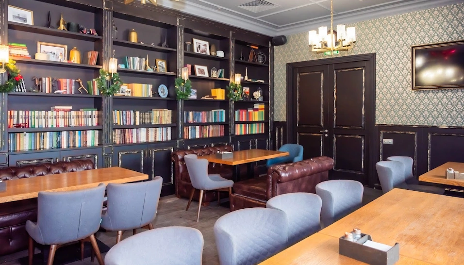 Фото №3 зала Библиотека