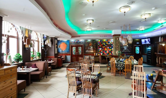 Фото №3 зала Основной зал ресторана