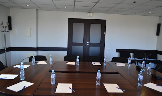 Фото №2 зала Переговорка