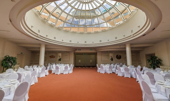 Фото №5 зала Ресторан «Ля Ронд»