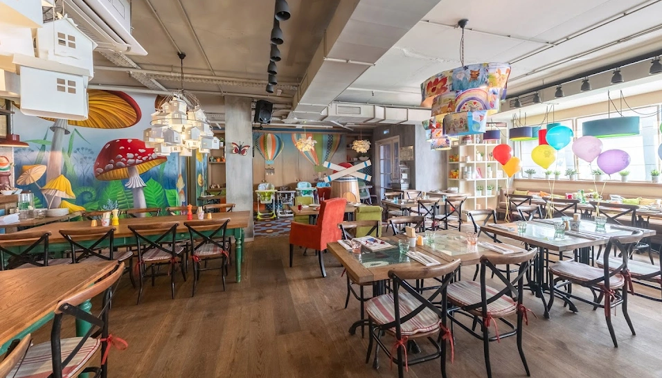 Фото №2 зала Детский зал «Кувшинчик»