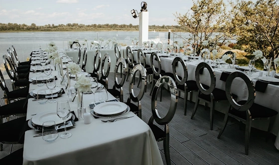 Фото №2 зала Белая вилла