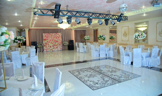 Фото №14 зала Зал «Версаль»