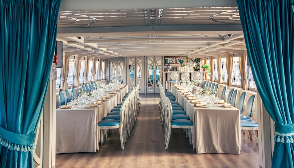 Фото №7 зала Палуба