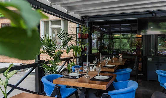 Фото №2 зала Летняя веранда