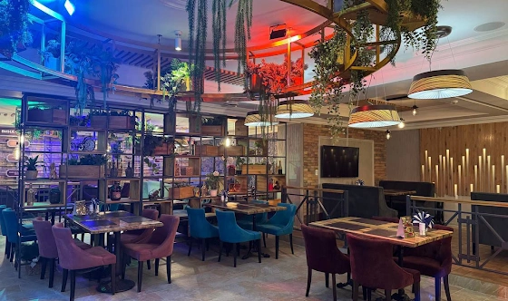 Фото №1 зала Зал «Версаль»