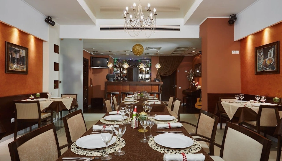 Фото №2 зала Кафе «Сенатор»