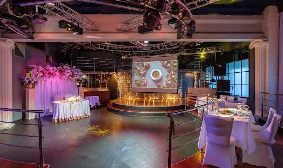 Фото №6 зала Зал на втором этаже