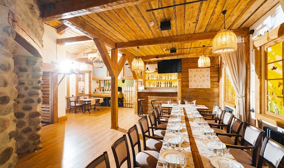 Фото №3 зала Основной зал ресторана "Корчма"