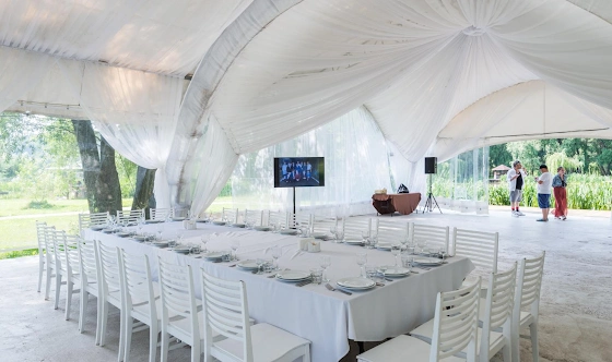 Фото №6 зала Средний шатер «Берег»