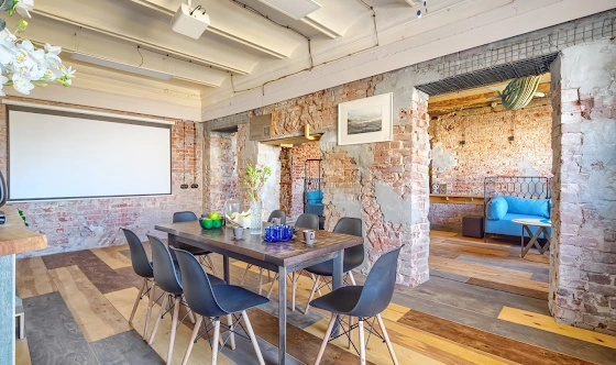 Фото №17 зала Лофт