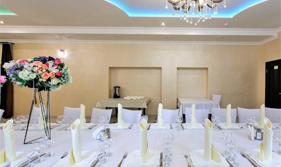 Фото №12 зала Средний зал