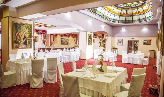 Фото №4 зала Зал «Витражный»