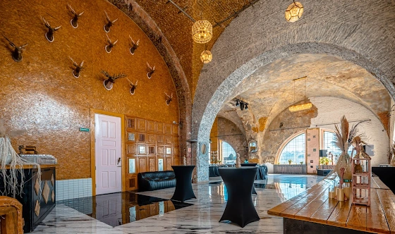 Фото №8 зала Зал "THON HALL"