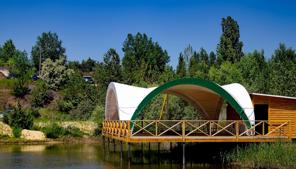 Фото №3 зала Уютный шатер