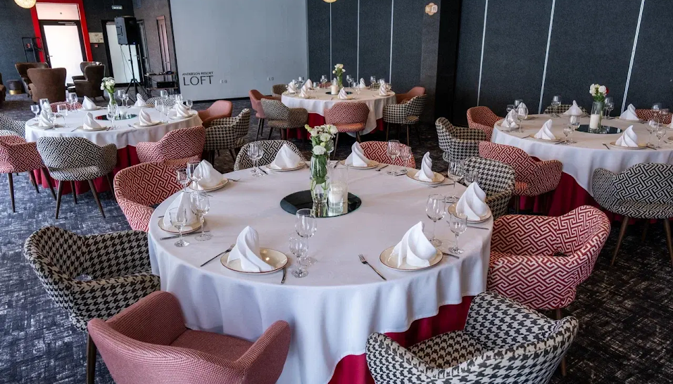 Фото №8 зала Зал «Том 1»