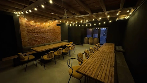 Фото №2 зала Garage Room/Гараж