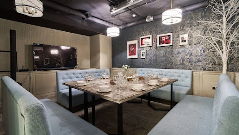 Фото №1 зала VIP-комната с караоке