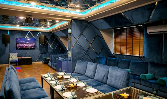 Фото №2 зала Караоке-зал