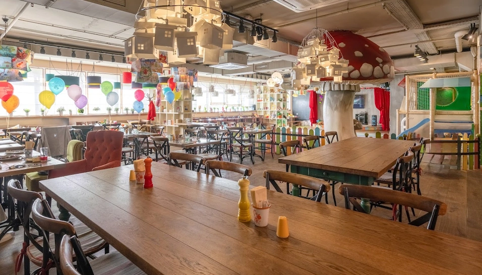 Фото №7 зала Детский зал «Кувшинчик»