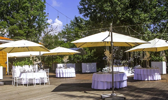 Фото №3 зала Палуба