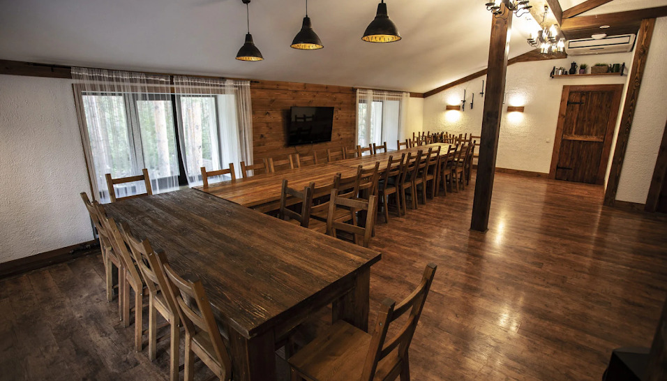 Фото №8 зала Банкетный зал «Шале»