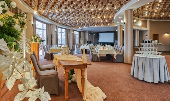 Фото №9 зала Зал ресторана