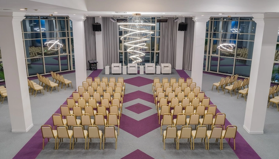 Фото №1 зала Сити Холл 