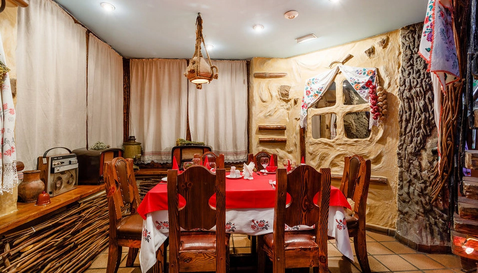 Фото №7 зала Зал «Дворик»