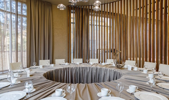 Фото №5 зала Банкетный зал на 1 этаже с вип-комнатой