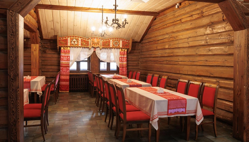 Фото №8 зала Банкетный зал ресторана «Русская деревня»