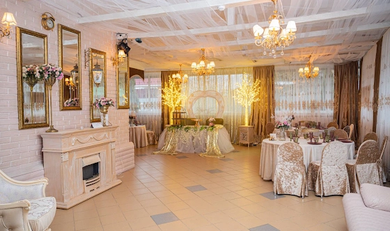 Фото №2 зала Коттедж с банкетным залом