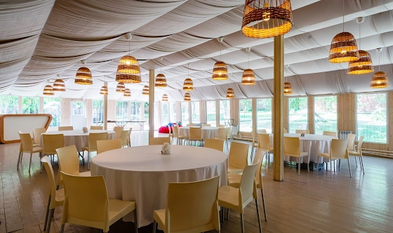 Фото №3 зала Дворик