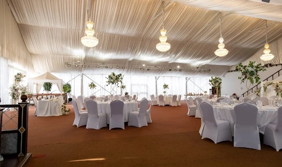 Фото №20 зала Банкетный шатер "Кристалл"