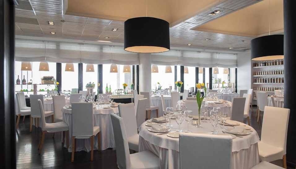 Фото №3 зала Основной зал