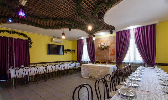 Фото №1 зала Коттедж с банкетным залом