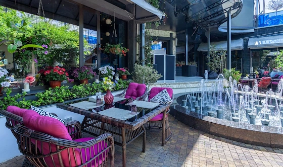 Фото №4 зала Летний дворик