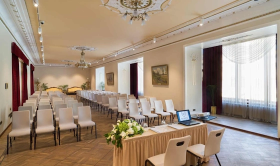 Фото №6 зала Зал «Брюсов»