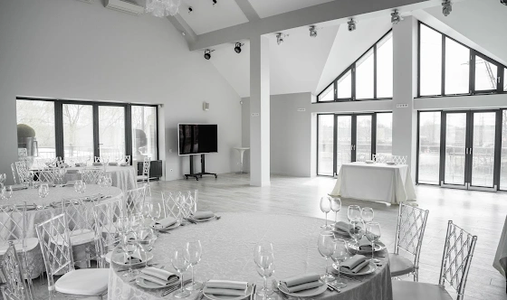 Фото №14 зала Зал «Мансарда»