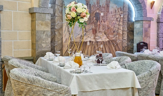 Фото №16 зала Зал «Рыцарский»