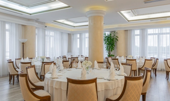 Фото №4 зала Русская Версалия