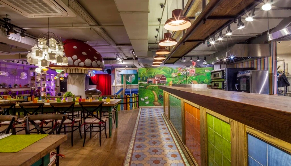 Фото №15 зала Детский зал «Кувшинчик»