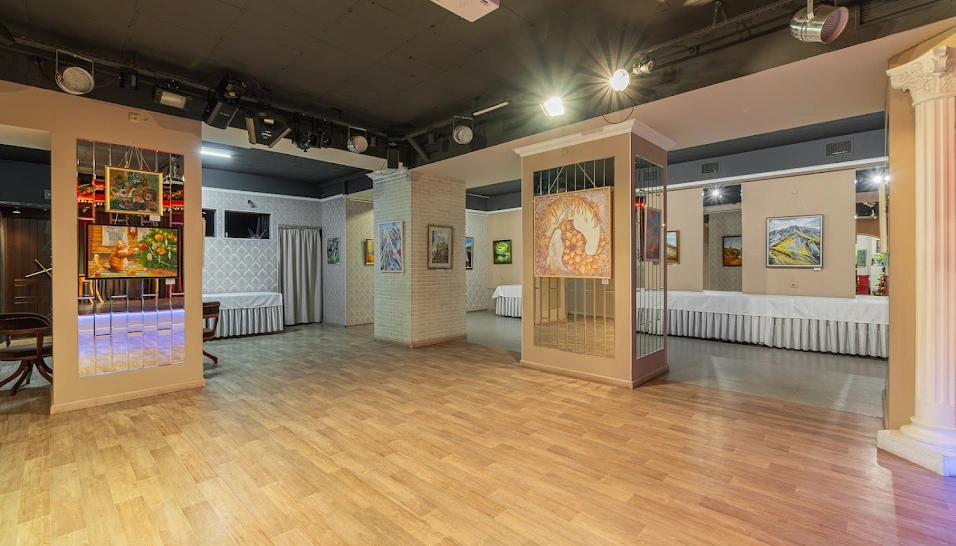 Фото №2 зала Зал «Клубный театр»