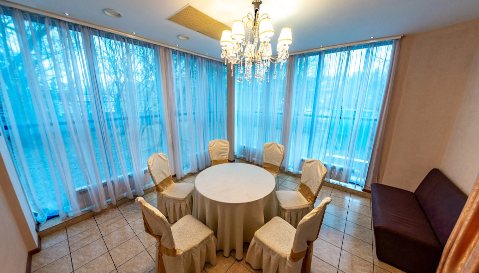 Фото №1 зала VIP-зал