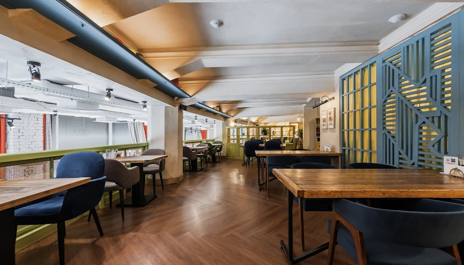 Фото №10 зала Банкетный зал на 2 этаже