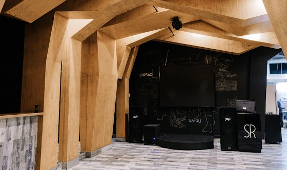 Фото №17 зала Основной зал 