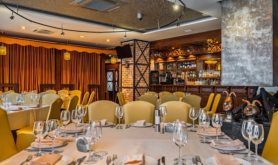 Фото №13 зала Основной зал ресторана